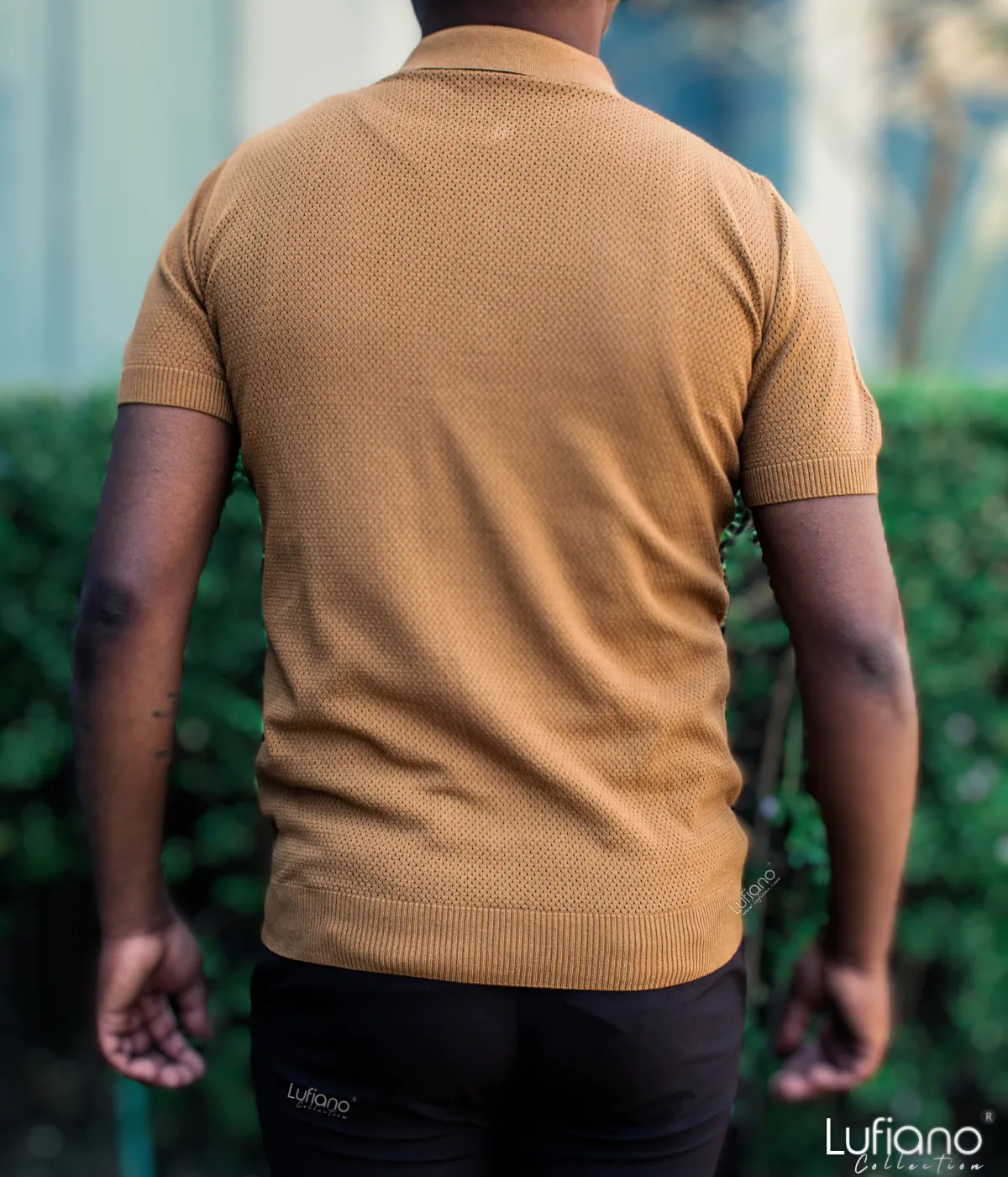 11440: Knit Top: Camel