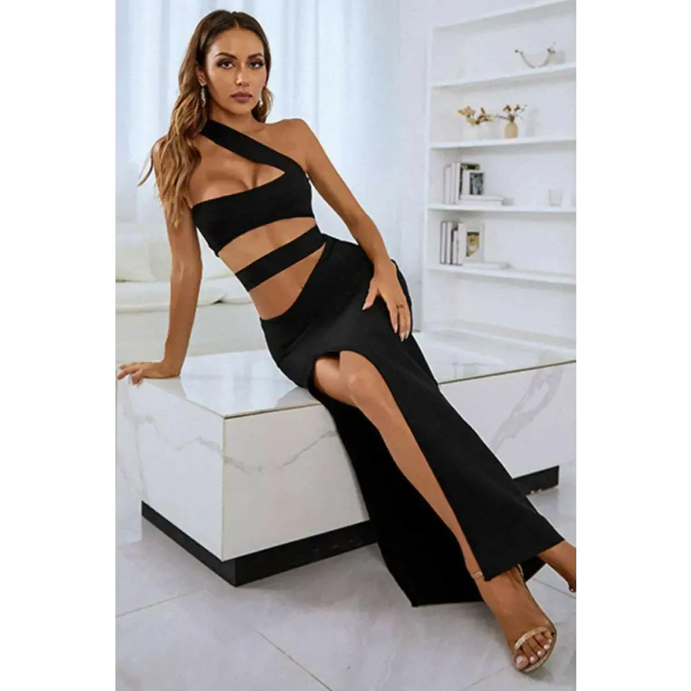 Elevate Your Style with the One-Shoulder Cutout Maxi Dress for Luxury Fashion