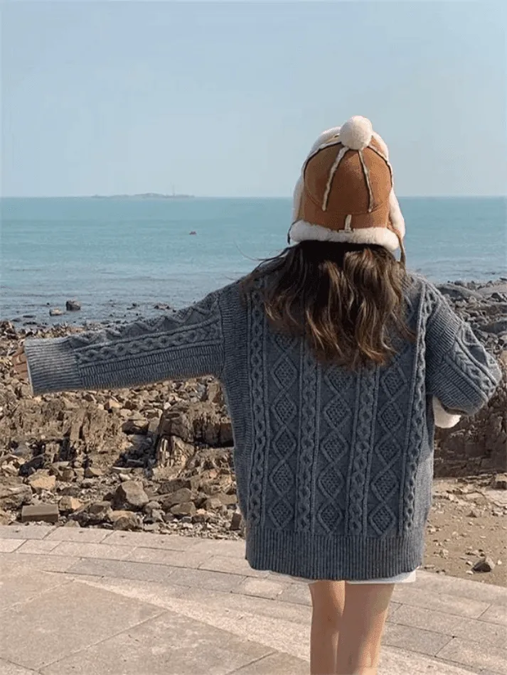 Joskaa Oversized V Neck Cable Knit Sweater