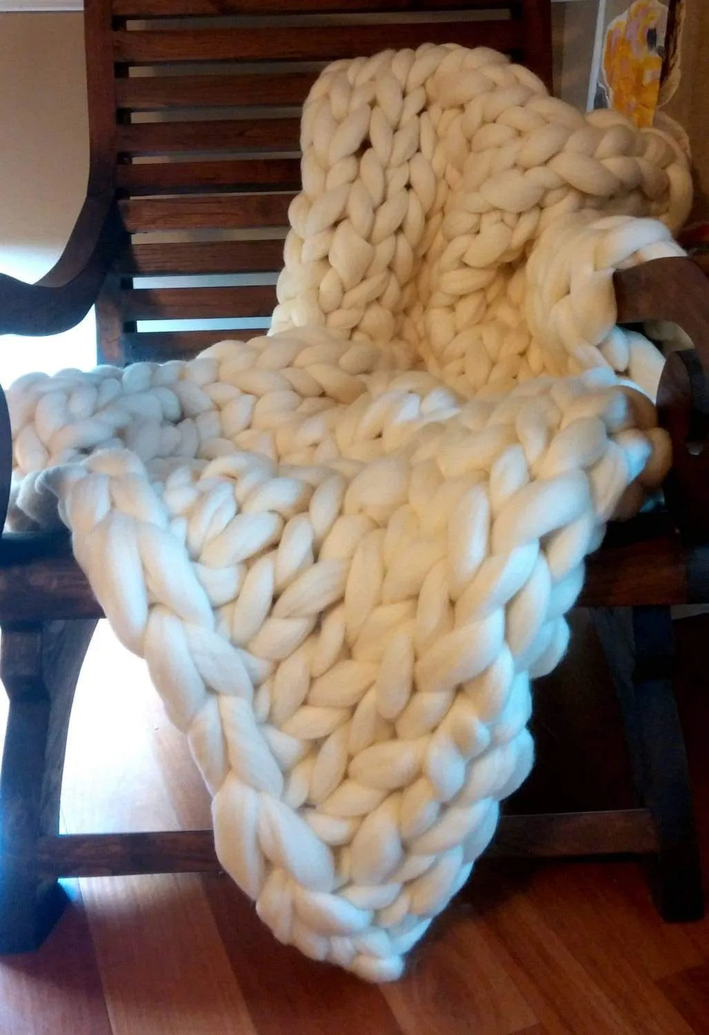 SALE TODAY ONLY!  Chunky Knit Blanket, Chunky Knit Merino Wool Blanket Small Medium Large and Bsby Photo Prop Size Throw, Singles Day