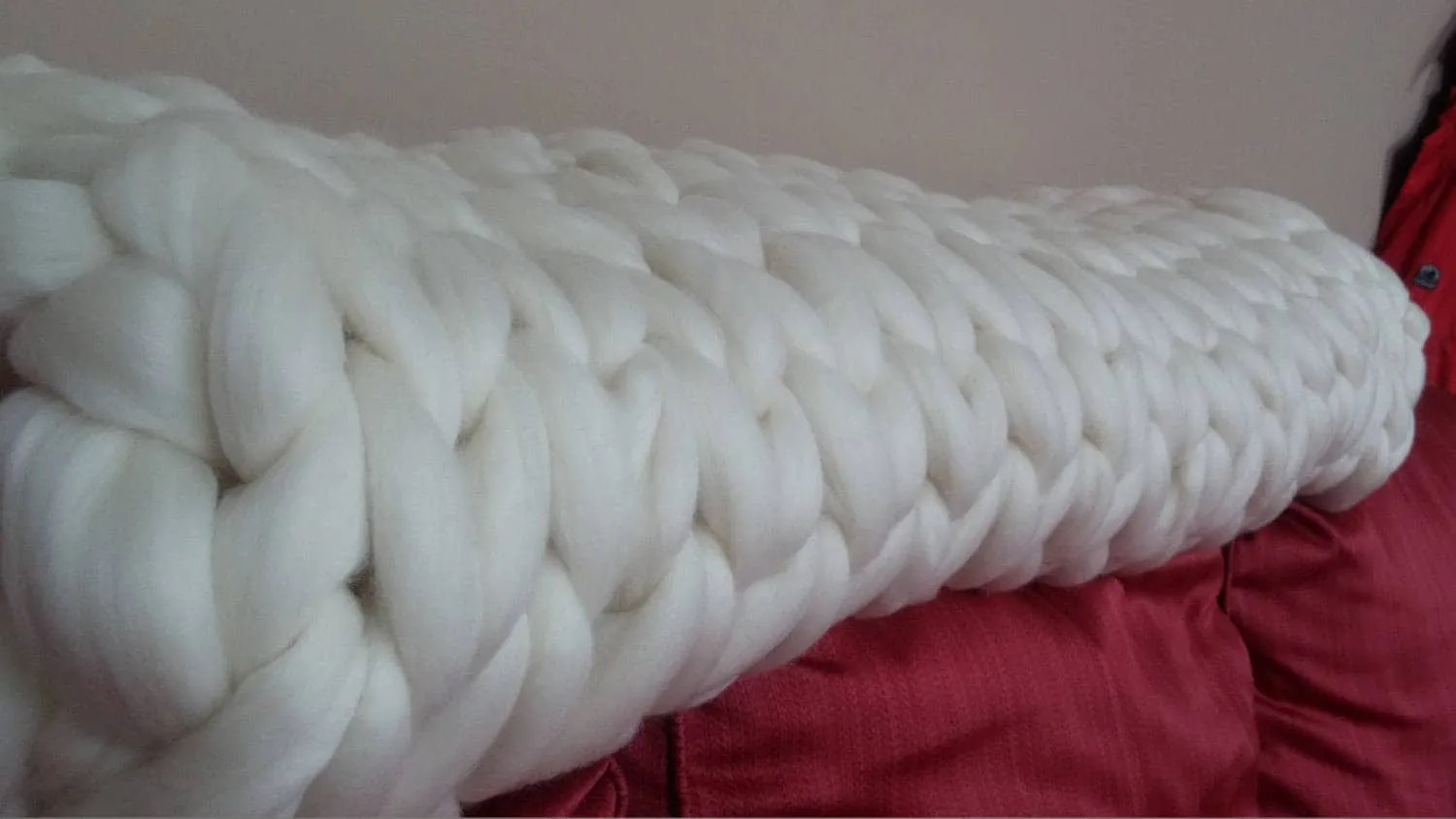 SALE TODAY ONLY!  Chunky Knit Blanket, Chunky Knit Merino Wool Blanket Small Medium Large and Bsby Photo Prop Size Throw, Singles Day