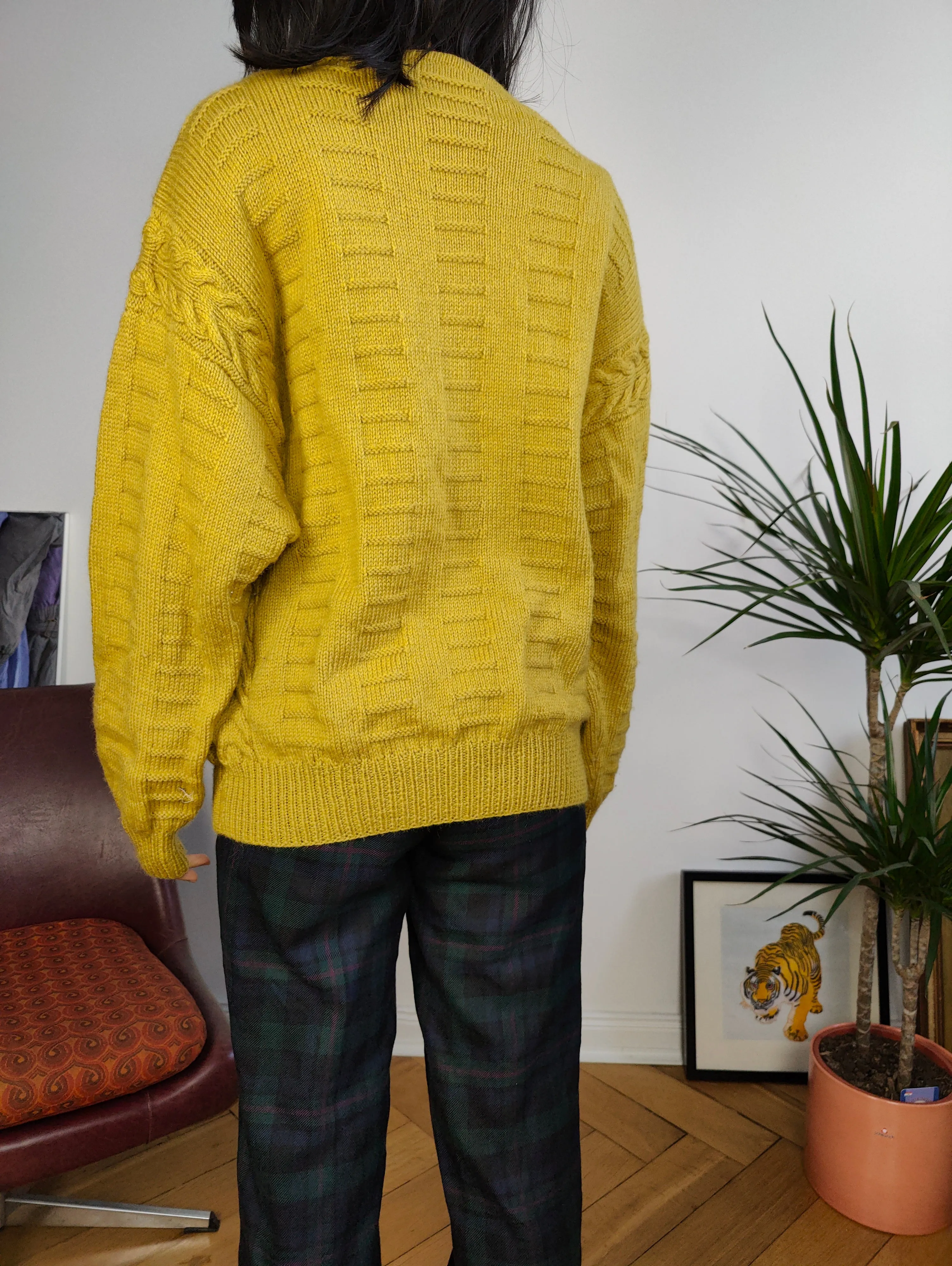 Vintage wool blend sweater cable knit mustard yellow plain fall winter knitted pullover jumper V neck M